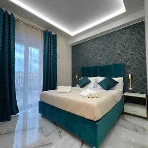  Casa de hóspedes Napoli Central Suites