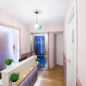 Dem Hotel Roma